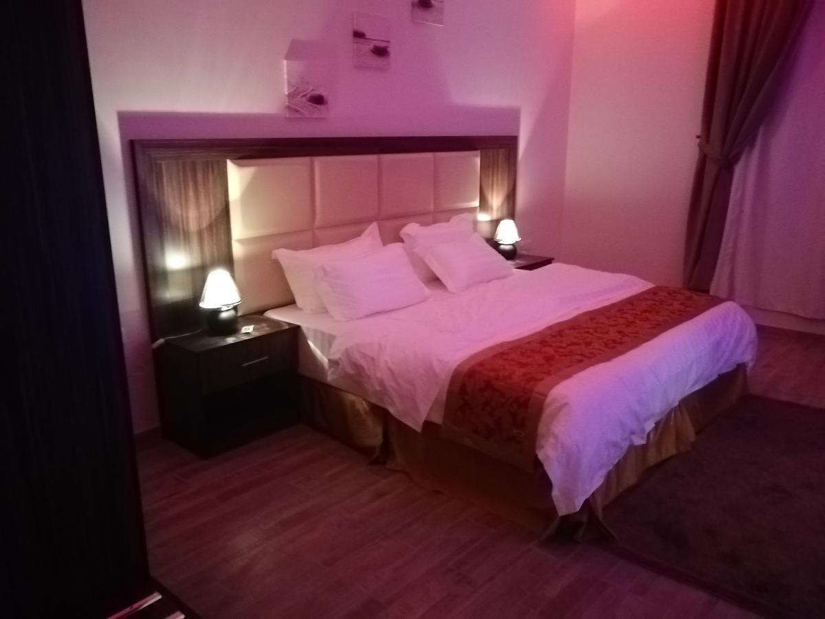 Al Worod Al Thahabia Chalets 아바 외부 사진